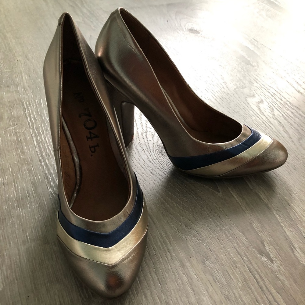 No. 704b Phyllis Pewter heels